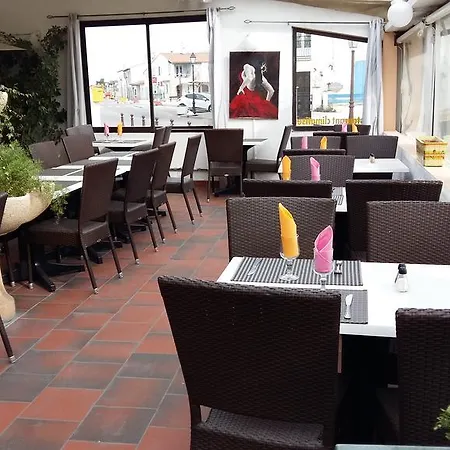 Le Delta Hotel